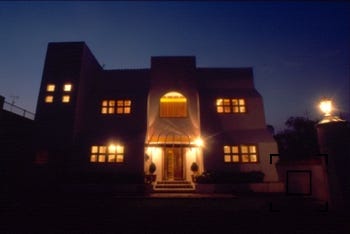 Complejo departamental en Puerto Cancún